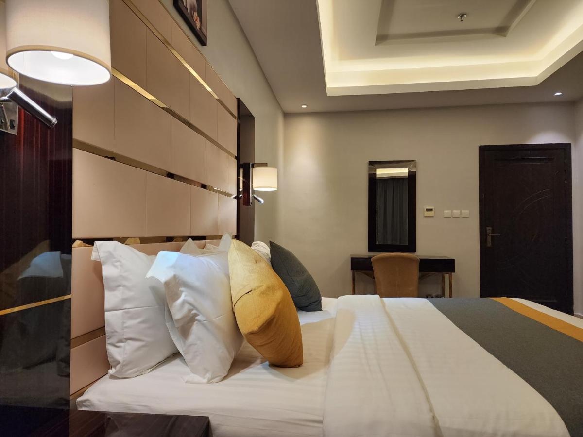 Rasis Furnished Apartments Dschidda Exterior foto